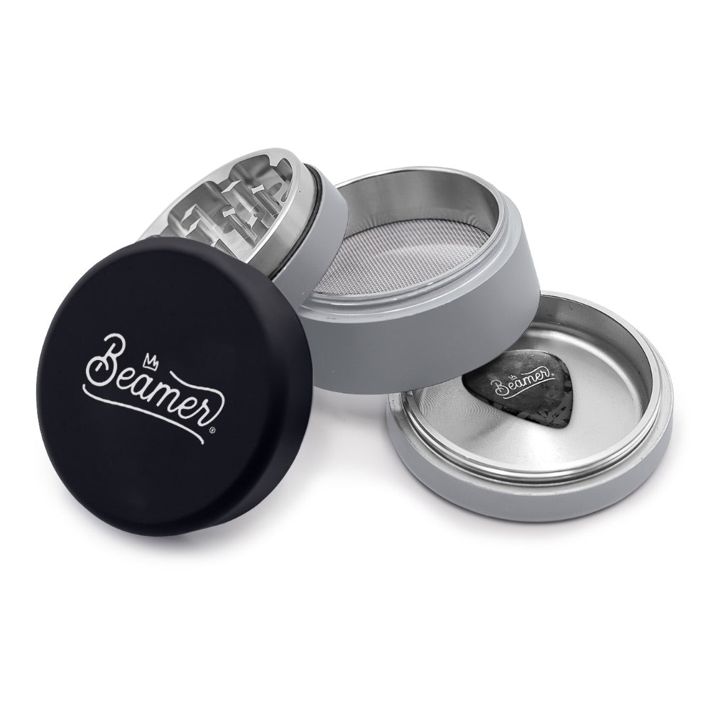 Beamer 4-Part Gripper 3000 Soft Touch Aircraft Grade Aluminum Grinder | Black/Silver